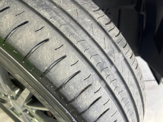 フィットハイブリッド Ｌパッケージ　純正ナビ　バックカメラ　衝突軽減装置　禁煙車　ハーフレザーシート　スマートキー　ＬＥＤヘッド　ＥＴＣ　クルコン　誤発進抑制機能　オートライト　オートエアコン　Ｂｌｕｅｔｏｏｔｈ　ＣＤ　ＤＶＤ再生（52枚目）