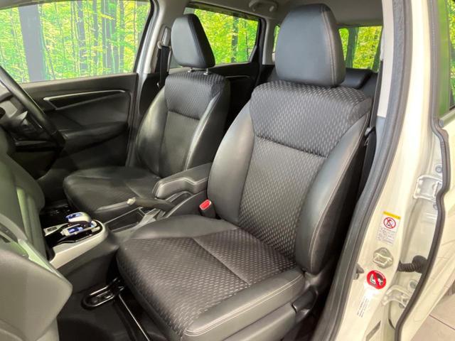 フィットハイブリッド Ｌパッケージ　純正ナビ　バックカメラ　衝突軽減装置　禁煙車　ハーフレザーシート　スマートキー　ＬＥＤヘッド　ＥＴＣ　クルコン　誤発進抑制機能　オートライト　オートエアコン　Ｂｌｕｅｔｏｏｔｈ　ＣＤ　ＤＶＤ再生（56枚目）