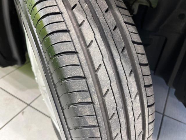 ノート Ｘ　Ｖセレクション＋セーフティ　ＳＤナビ　衝突軽減装置　禁煙車　スマートキー　ＥＴＣ　車線逸脱警報　誤発進抑制機能　ＣＤ　ＤＶＤ再生　地デジ　アイドリングストップ　横滑り防止装置　プライバシーガラス　電動格納ミラー　盗難防止装置（32枚目）