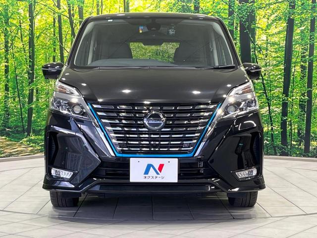 セレナ ｅ－パワー　ハイウェイスターＶ　両側電動ドア　純正９型ナビ　後席モニター　衝突軽減装置　プロパイロット　禁煙車　シートヒーター　ドラレコ　ＥＴＣ　コーナーセンサー　スマートキー　ＬＥＤヘッド＆フォグ　オートハイビーム　車線逸脱警報（15枚目）