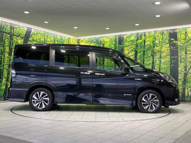 セレナ ｅ－パワー　ハイウェイスターＶ　両側電動ドア　純正９型ナビ　後席モニター　衝突軽減装置　プロパイロット　禁煙車　シートヒーター　ドラレコ　ＥＴＣ　コーナーセンサー　スマートキー　ＬＥＤヘッド＆フォグ　オートハイビーム　車線逸脱警報（32枚目）