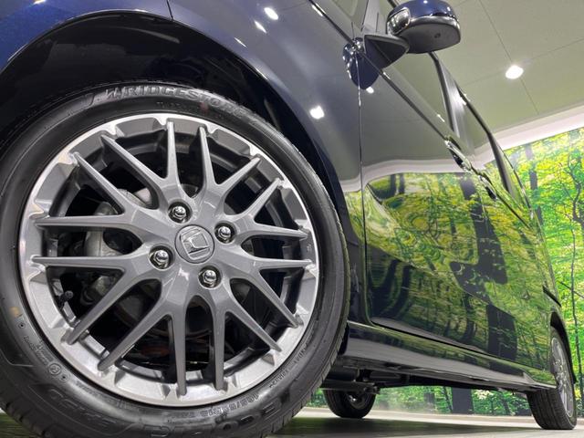 N-BOXカスタム ターボ 両側電動ドア 全周囲カメラ 衝突軽減装置 レーダークルーズ 禁煙車 ハーフレザーシート コーナーセンサー レーンキープ スマートキー LEDヘッド ETC オートハイビーム 純正15インチAW(13枚目)