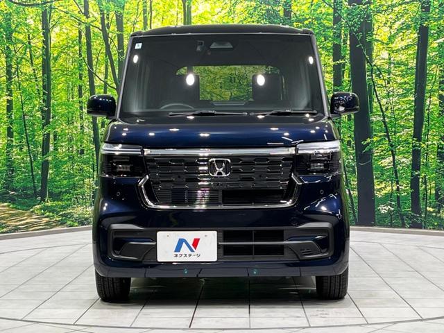 N-BOXカスタム ターボ 両側電動ドア 全周囲カメラ 衝突軽減装置 レーダークルーズ 禁煙車 ハーフレザーシート コーナーセンサー レーンキープ スマートキー LEDヘッド ETC オートハイビーム 純正15インチAW(14枚目)