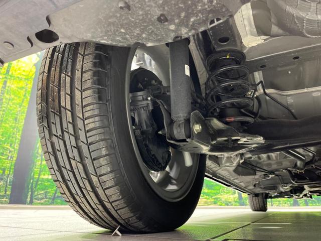 N-BOXカスタム ターボ 両側電動ドア 全周囲カメラ 衝突軽減装置 レーダークルーズ 禁煙車 ハーフレザーシート コーナーセンサー レーンキープ スマートキー LEDヘッド ETC オートハイビーム 純正15インチAW(21枚目)