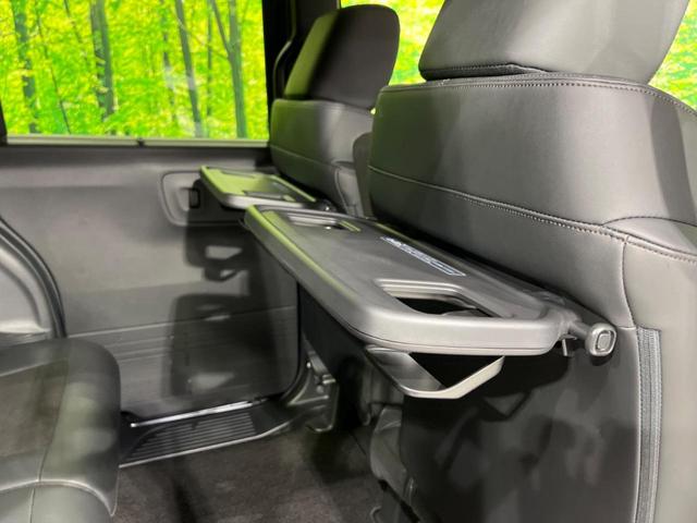 N-BOXカスタム ターボ 両側電動ドア 全周囲カメラ 衝突軽減装置 レーダークルーズ 禁煙車 ハーフレザーシート コーナーセンサー レーンキープ スマートキー LEDヘッド ETC オートハイビーム 純正15インチAW(56枚目)