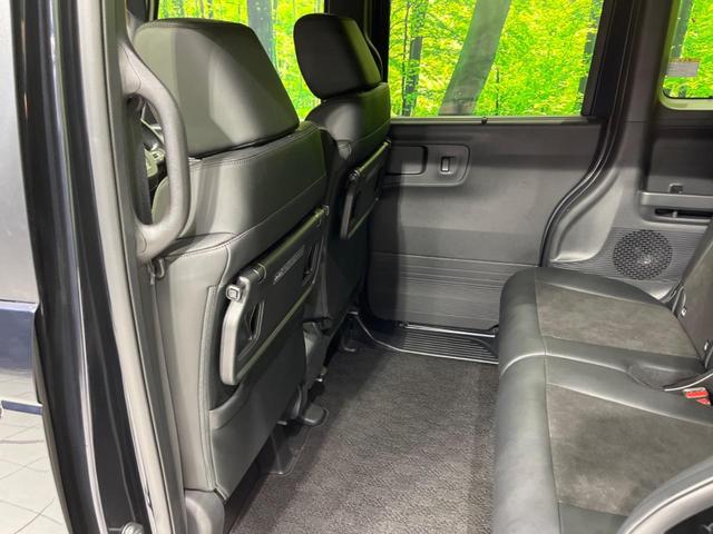 N-BOXカスタム ターボ 両側電動ドア 全周囲カメラ 衝突軽減装置 レーダークルーズ 禁煙車 ハーフレザーシート コーナーセンサー レーンキープ スマートキー LEDヘッド ETC オートハイビーム 純正15インチAW(60枚目)