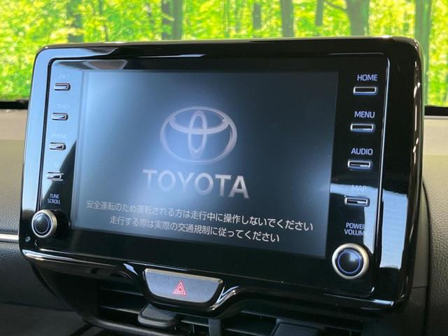 ヤリスクロス ハイブリッドＧ　モデリスタエアロ　純正８型ナビ　全周囲カメラ　衝突軽減装置　レーダークルーズ　禁煙車　シートヒーター　前後ドラレコ　コーナーセンサー　スマートキー　ＬＥＤヘッド　ＥＴＣ　ステアリングヒーター（4枚目）