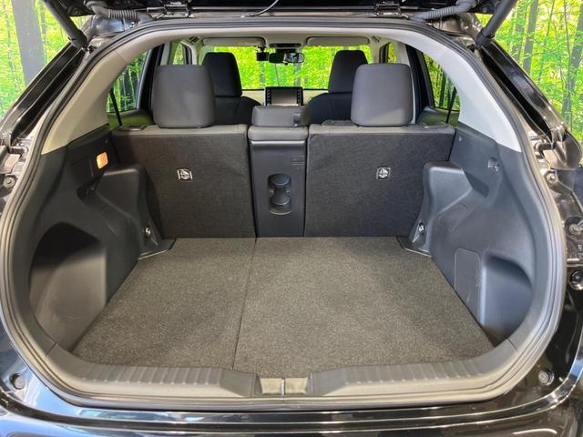 ヤリスクロス ハイブリッドＧ　モデリスタエアロ　純正８型ナビ　全周囲カメラ　衝突軽減装置　レーダークルーズ　禁煙車　シートヒーター　前後ドラレコ　コーナーセンサー　スマートキー　ＬＥＤヘッド　ＥＴＣ　ステアリングヒーター（41枚目）