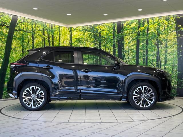 ヤリスクロス ハイブリッドＧ　モデリスタエアロ　純正８型ナビ　全周囲カメラ　衝突軽減装置　レーダークルーズ　禁煙車　シートヒーター　前後ドラレコ　コーナーセンサー　スマートキー　ＬＥＤヘッド　ＥＴＣ　ステアリングヒーター（66枚目）