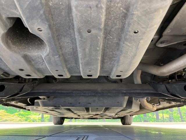 フリード G・ホンダセンシング 両側電動ドア 純正9型ナビ 後席モニター バックカメラ 寒冷地仕様 衝突軽減装置 レーダークルーズ 禁煙車 レーンキープ スマートキー LEDヘッド ETC 誤発進抑制機能 先行車発進告知 DVD再生(19枚目)