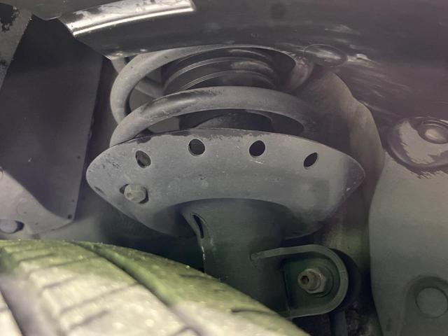 フリード G・ホンダセンシング 両側電動ドア 純正9型ナビ 後席モニター バックカメラ 寒冷地仕様 衝突軽減装置 レーダークルーズ 禁煙車 レーンキープ スマートキー LEDヘッド ETC 誤発進抑制機能 先行車発進告知 DVD再生(20枚目)