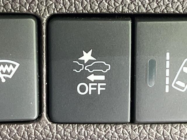 フリード G・ホンダセンシング 両側電動ドア 純正9型ナビ 後席モニター バックカメラ 寒冷地仕様 衝突軽減装置 レーダークルーズ 禁煙車 レーンキープ スマートキー LEDヘッド ETC 誤発進抑制機能 先行車発進告知 DVD再生(48枚目)