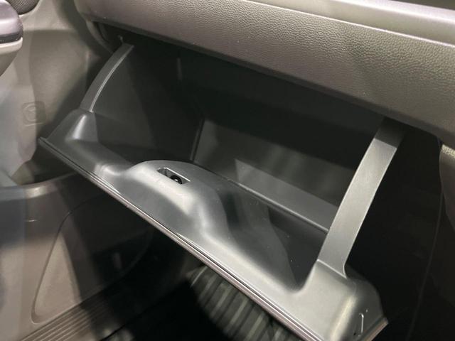 フリード G・ホンダセンシング 両側電動ドア 純正9型ナビ 後席モニター バックカメラ 寒冷地仕様 衝突軽減装置 レーダークルーズ 禁煙車 レーンキープ スマートキー LEDヘッド ETC 誤発進抑制機能 先行車発進告知 DVD再生(50枚目)