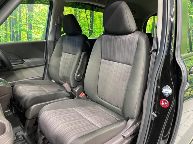 フリード G・ホンダセンシング 両側電動ドア 純正9型ナビ 後席モニター バックカメラ 寒冷地仕様 衝突軽減装置 レーダークルーズ 禁煙車 レーンキープ スマートキー LEDヘッド ETC 誤発進抑制機能 先行車発進告知 DVD再生(53枚目)