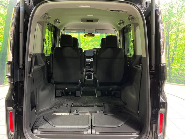 ステップワゴンスパーダ スパーダハイブリッド G ホンダセンシング 両側電動ドア 後席モニター 純正9型ナビ 全周囲カメラ アダプティブクルーズ 禁煙車 ドラレコ ETC スマートキー LEDヘッド 車線逸脱警報 誤発信抑制機能 先行車発進告知 CD DVD再生(11枚目)