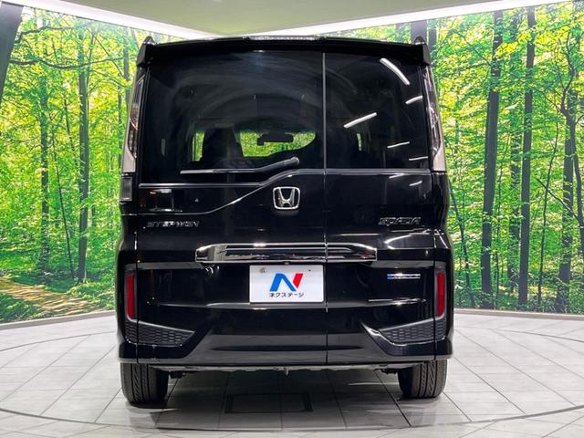 ステップワゴンスパーダ スパーダハイブリッド G ホンダセンシング 両側電動ドア 後席モニター 純正9型ナビ 全周囲カメラ アダプティブクルーズ 禁煙車 ドラレコ ETC スマートキー LEDヘッド 車線逸脱警報 誤発信抑制機能 先行車発進告知 CD DVD再生(16枚目)