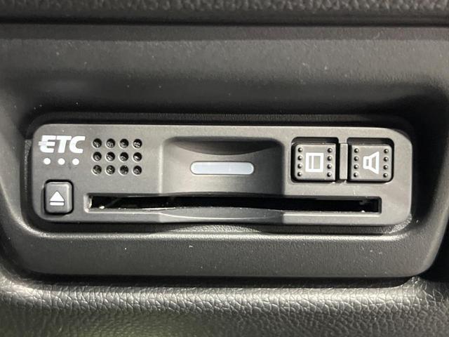 ステップワゴンスパーダ スパーダハイブリッド G ホンダセンシング 両側電動ドア 後席モニター 純正9型ナビ 全周囲カメラ アダプティブクルーズ 禁煙車 ドラレコ ETC スマートキー LEDヘッド 車線逸脱警報 誤発信抑制機能 先行車発進告知 CD DVD再生(30枚目)