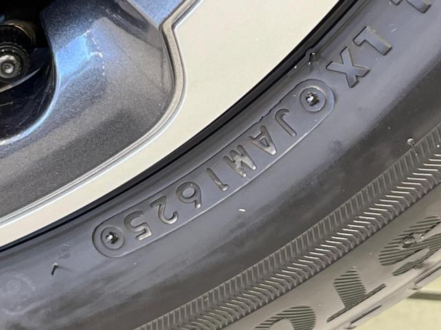 シエンタ ハイブリッドＺ　両側電動ドア　１０型ナビ　全周囲カメラ　衝突軽減装置　レーダークルーズ　禁煙車　ドラレコ　コーナーセンサー　レーンキープ　スマートキー　ＬＥＤヘッド　ＥＴＣ　オートハイビーム　オートエアコン（26枚目）