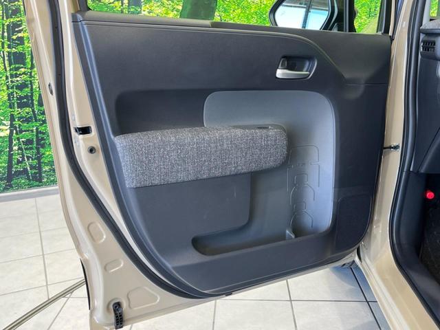 シエンタ ハイブリッドＺ　両側電動ドア　１０型ナビ　全周囲カメラ　衝突軽減装置　レーダークルーズ　禁煙車　ドラレコ　コーナーセンサー　レーンキープ　スマートキー　ＬＥＤヘッド　ＥＴＣ　オートハイビーム　オートエアコン（48枚目）