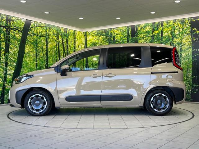 シエンタ ハイブリッドＺ　両側電動ドア　１０型ナビ　全周囲カメラ　衝突軽減装置　レーダークルーズ　禁煙車　ドラレコ　コーナーセンサー　レーンキープ　スマートキー　ＬＥＤヘッド　ＥＴＣ　オートハイビーム　オートエアコン（61枚目）