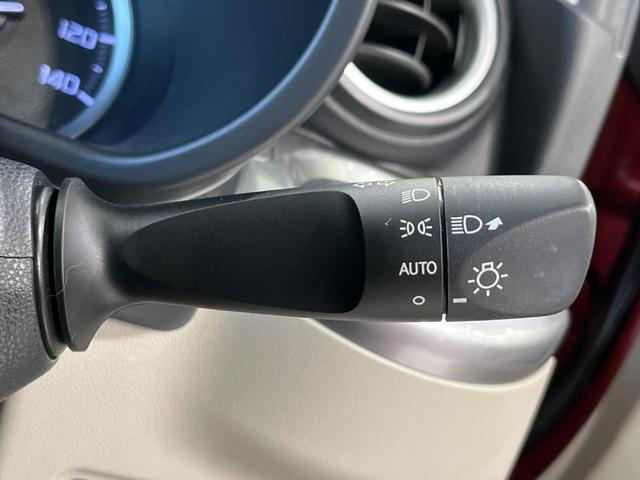 キャスト スタイルX SAIII SDナビ 衝突軽減装置 禁煙車 クリアランスソナー スマートキー オートハイビーム 車線逸脱警報 誤発進抑制機能 先行車発進告知 オートライト オートエアコン CD再生 地デジ 電動格納ミラー(7枚目)