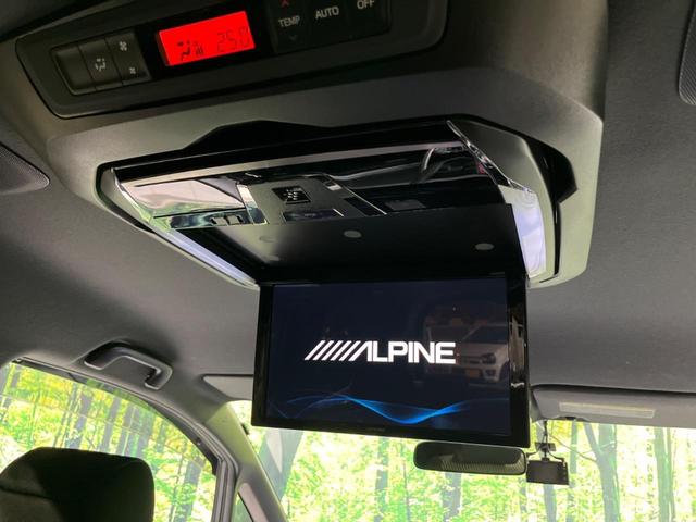 ヴォクシー ＺＳ　煌　４ＷＤ　両側電動ドア　後席モニター　ＢＩＧ－Ｘ１１型ナビ　バックカメラ　衝突軽減装置　禁煙車　前後ドラレコ　ＥＴＣ　スマートキー　ＬＥＤヘッド＆フォグ　クルコン　オートハイビーム　車線逸脱警報（3枚目）