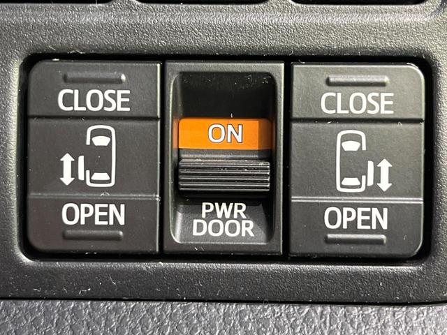 ヴォクシー ＺＳ　煌　４ＷＤ　両側電動ドア　後席モニター　ＢＩＧ－Ｘ１１型ナビ　バックカメラ　衝突軽減装置　禁煙車　前後ドラレコ　ＥＴＣ　スマートキー　ＬＥＤヘッド＆フォグ　クルコン　オートハイビーム　車線逸脱警報（6枚目）