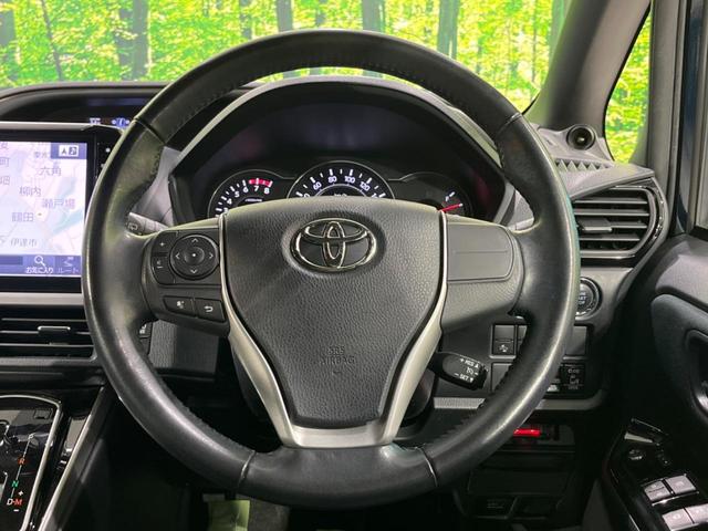 ヴォクシー ＺＳ　煌　４ＷＤ　両側電動ドア　後席モニター　ＢＩＧ－Ｘ１１型ナビ　バックカメラ　衝突軽減装置　禁煙車　前後ドラレコ　ＥＴＣ　スマートキー　ＬＥＤヘッド＆フォグ　クルコン　オートハイビーム　車線逸脱警報（12枚目）