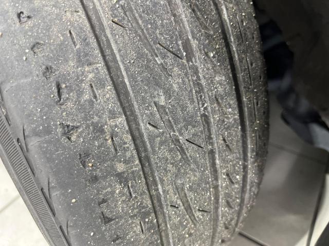 ヴォクシー ＺＳ　煌　４ＷＤ　両側電動ドア　後席モニター　ＢＩＧ－Ｘ１１型ナビ　バックカメラ　衝突軽減装置　禁煙車　前後ドラレコ　ＥＴＣ　スマートキー　ＬＥＤヘッド＆フォグ　クルコン　オートハイビーム　車線逸脱警報（57枚目）