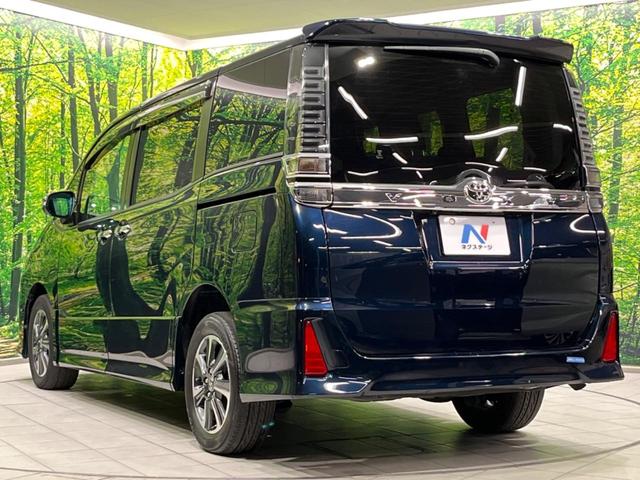 ヴォクシー ＺＳ　煌　４ＷＤ　両側電動ドア　後席モニター　ＢＩＧ－Ｘ１１型ナビ　バックカメラ　衝突軽減装置　禁煙車　前後ドラレコ　ＥＴＣ　スマートキー　ＬＥＤヘッド＆フォグ　クルコン　オートハイビーム　車線逸脱警報（60枚目）