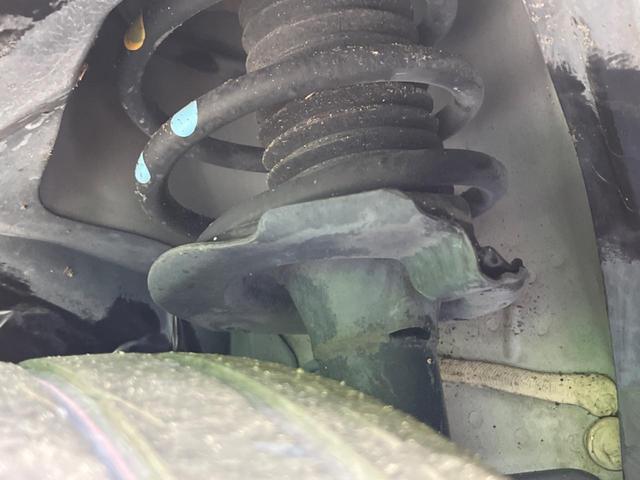 セレナ ハイウェイスターＳ－ＨＶアドバンスドセーフティパック　後席モニター　両側電動ドア　純正ナビ　全周囲カメラ　衝突軽減装置　禁煙車　前後ドラレコ　コーナーセンサー　スマートキー　ＬＥＤヘッド　ＥＴＣ　車線逸脱警報　誤発信抑制機能　オートライト（20枚目）