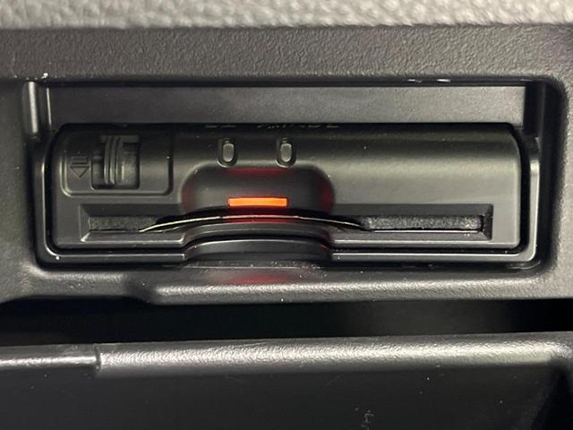 セレナ ハイウェイスターＳ－ＨＶアドバンスドセーフティパック　後席モニター　両側電動ドア　純正ナビ　全周囲カメラ　衝突軽減装置　禁煙車　前後ドラレコ　コーナーセンサー　スマートキー　ＬＥＤヘッド　ＥＴＣ　車線逸脱警報　誤発信抑制機能　オートライト（29枚目）