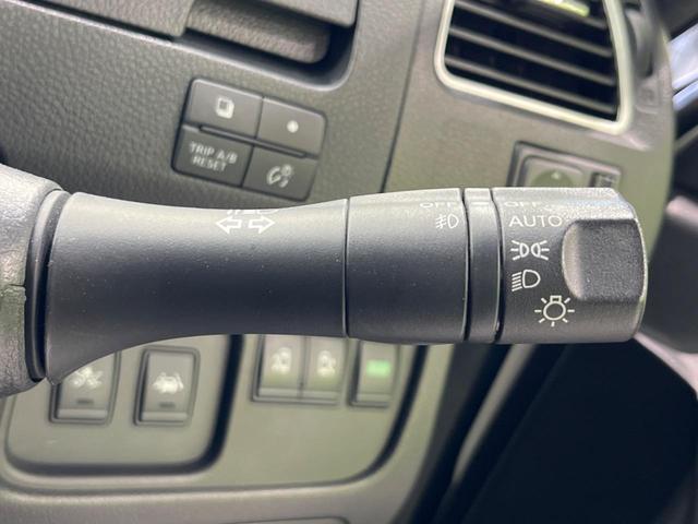 セレナ ハイウェイスターＳ－ＨＶアドバンスドセーフティパック　後席モニター　両側電動ドア　純正ナビ　全周囲カメラ　衝突軽減装置　禁煙車　前後ドラレコ　コーナーセンサー　スマートキー　ＬＥＤヘッド　ＥＴＣ　車線逸脱警報　誤発信抑制機能　オートライト（35枚目）