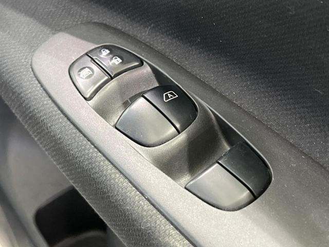 セレナ ハイウェイスターＳ－ＨＶアドバンスドセーフティパック　後席モニター　両側電動ドア　純正ナビ　全周囲カメラ　衝突軽減装置　禁煙車　前後ドラレコ　コーナーセンサー　スマートキー　ＬＥＤヘッド　ＥＴＣ　車線逸脱警報　誤発信抑制機能　オートライト（52枚目）