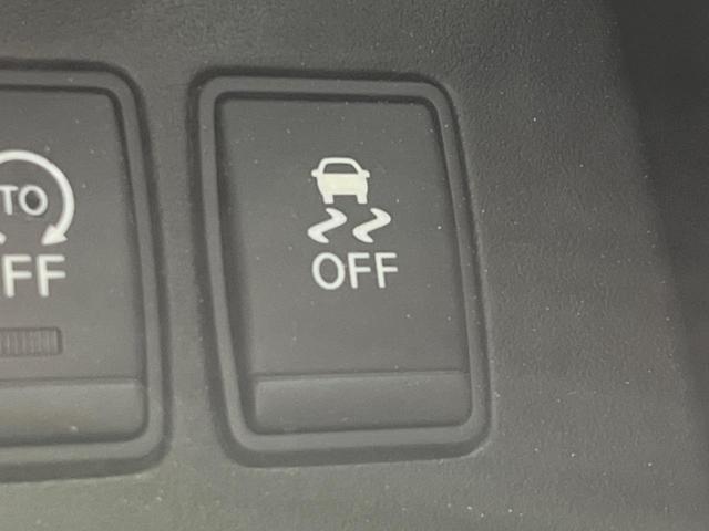 セレナ ハイウェイスターＳ－ＨＶアドバンスドセーフティパック　後席モニター　両側電動ドア　純正ナビ　全周囲カメラ　衝突軽減装置　禁煙車　前後ドラレコ　コーナーセンサー　スマートキー　ＬＥＤヘッド　ＥＴＣ　車線逸脱警報　誤発信抑制機能　オートライト（58枚目）