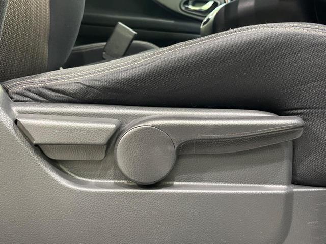 セレナ ハイウェイスターＳ－ＨＶアドバンスドセーフティパック　後席モニター　両側電動ドア　純正ナビ　全周囲カメラ　衝突軽減装置　禁煙車　前後ドラレコ　コーナーセンサー　スマートキー　ＬＥＤヘッド　ＥＴＣ　車線逸脱警報　誤発信抑制機能　オートライト（59枚目）