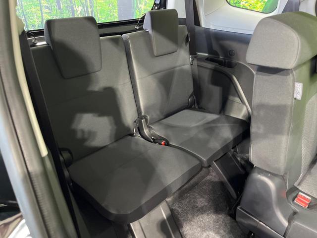 シエンタ ハイブリッドＸ　電動スライドドア　バックカメラ　衝突軽減装置　レーダークルーズ　禁煙車　ドラレコ　コーナーセンサー　レーンキープ　ＬＥＤヘッド　８型ディスプレイオーディオ　ＥＴＣ２．０　オートハイビーム　オートライト（10枚目）