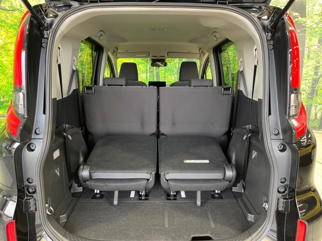 シエンタ ハイブリッドＸ　電動スライドドア　バックカメラ　衝突軽減装置　レーダークルーズ　禁煙車　ドラレコ　コーナーセンサー　レーンキープ　ＬＥＤヘッド　８型ディスプレイオーディオ　ＥＴＣ２．０　オートハイビーム　オートライト（65枚目）