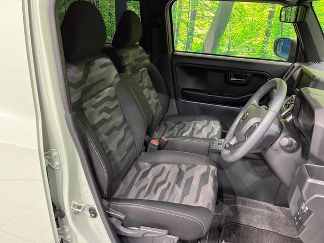 タフト G クロムベンチャー 4WD ガラスルーフ ディスプレイオーディオ バックカメラ 衝突軽減装置 禁煙車 シートヒーター コーナーセンサー レーンキープ スマートキー LEDヘッド ETC オートハイビーム 誤発進抑制機能(8枚目)