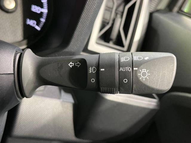 タフト G クロムベンチャー 4WD ガラスルーフ ディスプレイオーディオ バックカメラ 衝突軽減装置 禁煙車 シートヒーター コーナーセンサー レーンキープ スマートキー LEDヘッド ETC オートハイビーム 誤発進抑制機能(32枚目)