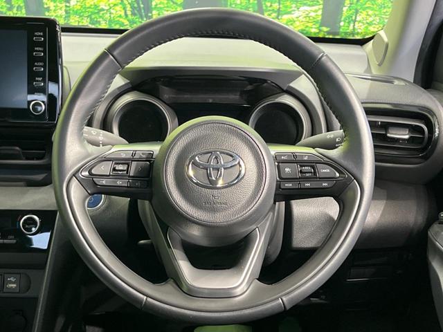 ヤリスクロス ハイブリッドG 純正8型ナビ バックカメラ 衝突軽減装置 レーダークルーズ 禁煙車 前後ドラレコ コーナーセンサー レーンキープ スマートキー LEDヘッド ETC オートハイビーム 誤発進抑制機能 オートライト(11枚目)