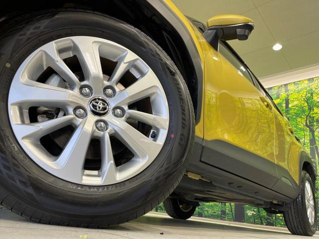 ヤリスクロス ハイブリッドG 純正8型ナビ バックカメラ 衝突軽減装置 レーダークルーズ 禁煙車 前後ドラレコ コーナーセンサー レーンキープ スマートキー LEDヘッド ETC オートハイビーム 誤発進抑制機能 オートライト(13枚目)