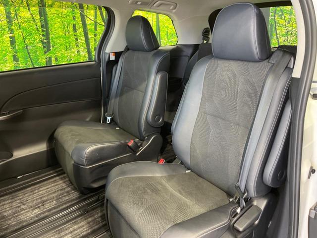 エスティマ アエラス　プレミアムエディション　４ＷＤ　両側電動ドア　純正ナビ　後席モニター　全周囲カメラ　禁煙車　ハーフレザーシート　パワーシート　スマートキー　ＨＩＤヘッド　ＥＴＣ　クルコン　オートライト　デュアルオートエアコン　オットマン（27枚目）