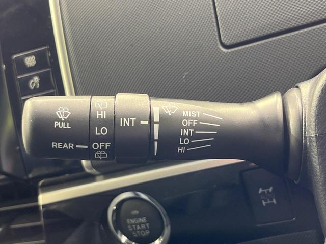 エスティマ アエラス　プレミアムエディション　４ＷＤ　両側電動ドア　純正ナビ　後席モニター　全周囲カメラ　禁煙車　ハーフレザーシート　パワーシート　スマートキー　ＨＩＤヘッド　ＥＴＣ　クルコン　オートライト　デュアルオートエアコン　オットマン（41枚目）