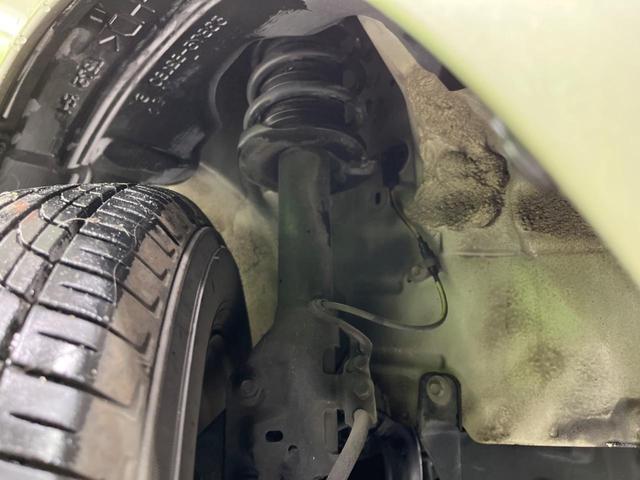 お車を安心してお乗りいただく為には、足回りの定期点検が欠かせません。サービスサポート（有償保証）では無料点検もご提供しており、安心のカーライフをお過ごしいただけるサポート体制が整っています。