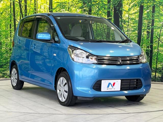 高透明度のガラス皮膜で撥水はもちろん、上質なツヤ・光沢を実現。紫外線や酸性雨から大切な愛車を保護し、色あせ・劣化を防止。「弾スプラッシュコート」、「弾プリミッサコート」からお選びいただけます。