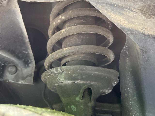 Ｎ－ＢＯＸ ２トーンカラースタイル　ＧターボＳＳパッケージ　両側電動ドア　純正ナビ　バックカメラ　衝突軽減装置　禁煙車　スマートキー　ＨＩＤヘッド　ＥＴＣ　クルコン　パドルシフト　純正１４インチＡＷ　オートライト　オートエアコン　Ｂｌｕｅｔｏｏｔｈ　ＤＶＤ再生（20枚目）