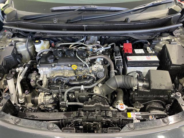 ヤリスクロス Ｘ　純正８型ナビ　バックカメラ　衝突軽減装置　レーダークルーズ　禁煙車　コーナーセンサー　レーンキープ　スマートキー　ＥＴＣ　オートハイビーム　車線逸脱警報　誤発進抑制機能　先行車発進告知　オートライト（18枚目）