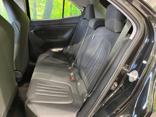 ヤリスクロス Ｘ　純正８型ナビ　バックカメラ　衝突軽減装置　レーダークルーズ　禁煙車　コーナーセンサー　レーンキープ　スマートキー　ＥＴＣ　オートハイビーム　車線逸脱警報　誤発進抑制機能　先行車発進告知　オートライト（34枚目）