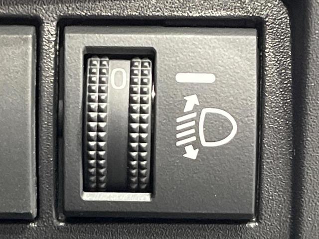 ヤリスクロス Ｘ　純正８型ナビ　バックカメラ　衝突軽減装置　レーダークルーズ　禁煙車　コーナーセンサー　レーンキープ　スマートキー　ＥＴＣ　オートハイビーム　車線逸脱警報　誤発進抑制機能　先行車発進告知　オートライト（49枚目）